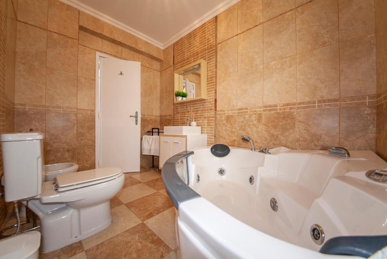 B17 - The Stunning Seaview Apartment Lagos Esterno foto
